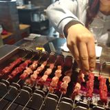 早就听说这家电烤串，可以自己烤也可以让店员帮忙