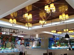 -腾阁自助餐厅(朝林广场店)