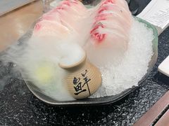 -得意咚瓜·顺德鱼生·冬瓜火锅(深圳首店)