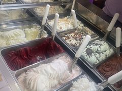 -Gelateria Dondoli