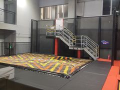 -嗨翻Hi-Fun竞技主题乐园·蹦床亲子生日轰趴(国光1937店)