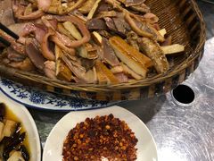 -江湖黑大兔(杨家坪店)