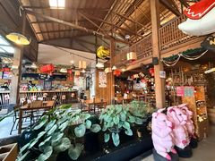 -Naughty Nuri’s Phuket