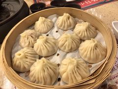 灌汤小笼包子-点都德(聚福楼店)