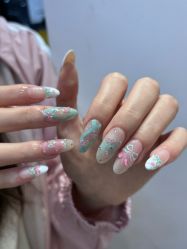 -手牵手美甲