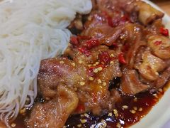 中辣辛辣猪蹄-贤花饭店(城阳店)