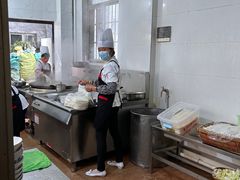 -黄金娣米线(盛邦老店)