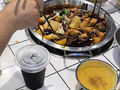 -晓彭肥肠鸡·泡椒鸡火锅(水木天地店)