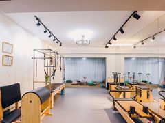 -爱健家高端社区健身工作室(丁香路店)