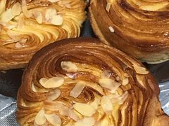 老面手撕包-昆明冠生园·蛋糕·面包(朗悦湾店)