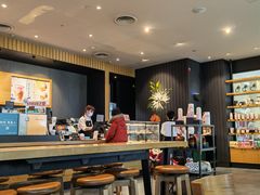 大堂-星巴克臻选(长沙TX年轻力中心店)