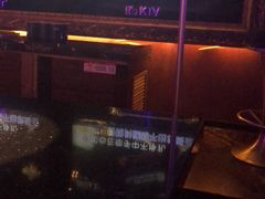 -温莎KTV(珠江路店)
