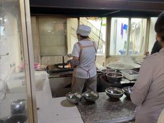 -正宗杨记普洱酸醋米线(总店)