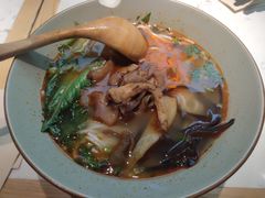 -百春原湖南牛肉粉(百联世纪店)