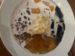 -RUXU入续糖水铺与包(卓悦中心店)