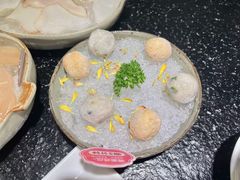 -得意咚瓜·顺德鱼生·冬瓜火锅(深圳首店)