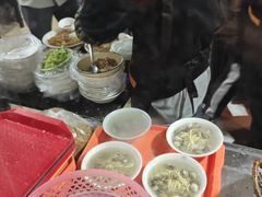 -建国蚵煎蚵面