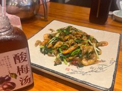 -梁姐啤酒鱼(兴坪古镇店)
