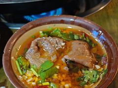 -黄潇洒老火锅(九眼桥宏济巷店)