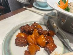 -满江红四季餐厅 · 国家五钻级酒家(新纪元大酒店店)