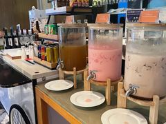 -上海漕河泾万丽酒店