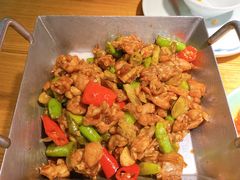 铁锅三椒牛蛙-弄堂里(雨花客厅店)
