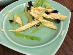 时令凉菜-后院犇牛主题餐厅(云岗店)