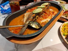 -泰椰里·泰国餐厅(智慧城广百广场店)