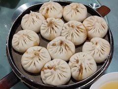 猪肉大葱包子-石饮红星包子(中山路店)