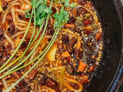 -鸿顺老铁锅美蛙鱼府(解放碑店)