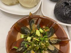 -李与白包子铺(桐梓林店)