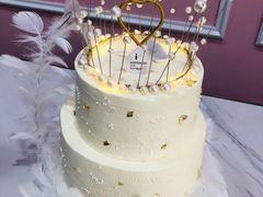 6英寸气质气质皇冠新西兰动物奶油蛋糕-艾加柒克蛋糕茶歇甜品台(春熙路店)