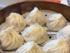 -馋三尺蟹粉小笼(人民广场店)