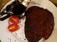 俄式传统黑椒牛排-优典私语西餐咖啡