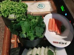 -老牌坊云南鱼豆花火锅(哈西万达店)