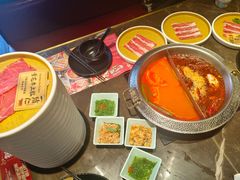 -一绪に和牛寿喜烧(罗湖益田假日店)