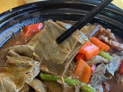 -东方之猪四更烤乳猪(金垦总店)