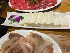 -黔诚多彩火锅(甲秀楼店)