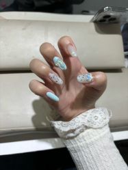 -晨·艺美甲美睫