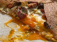 鸡蛋蘑菇熏肉荞麦可丽饼-RAC BAR(安福路店)