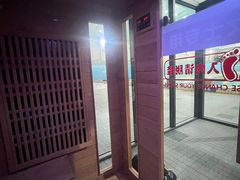 -英派斯健身游泳馆