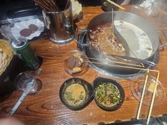-乐山串串香老火锅(鼓楼店)