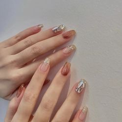 -IDO美甲美睫