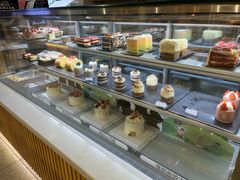 -焙丽拾光(麦凯乐直营店)