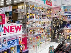 -泡泡玛特POPMART(蓝色港湾店)