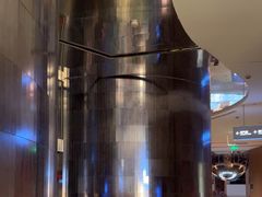 -涨巢·潮玩水疗局