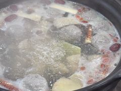 -濠轩阁特色生蚝火锅(水湾路店)