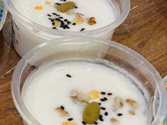 手工酸奶-清真·玛丽亚新疆菜主题餐厅(浙江中路店)