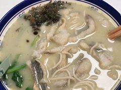 -明呈黄鱼面馆(斜土路店)