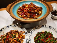 -饭橘汉江码头·乡野土菜馆(静安路店)